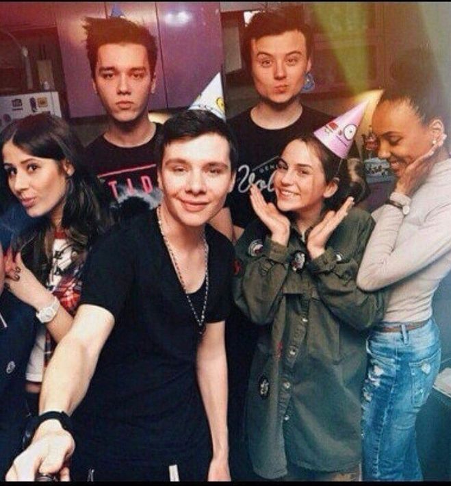 Из За Чего Поругались Марьяна Ро, Мари Сенн И Герман Черных В 2018 Году?