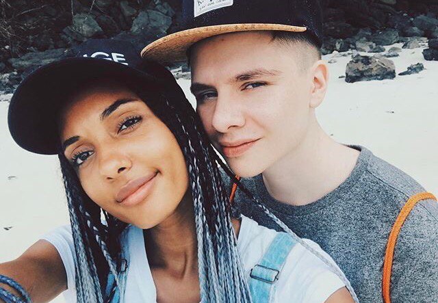 С Кем Встречается Мари Сенн?