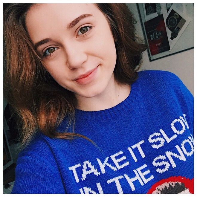 Саша Кэт сколько лет? Кто такая? Биография? Настоящая фамилия?