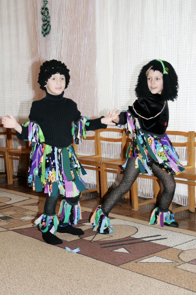 Как сделать костюм негритенка на новогодний праздник?